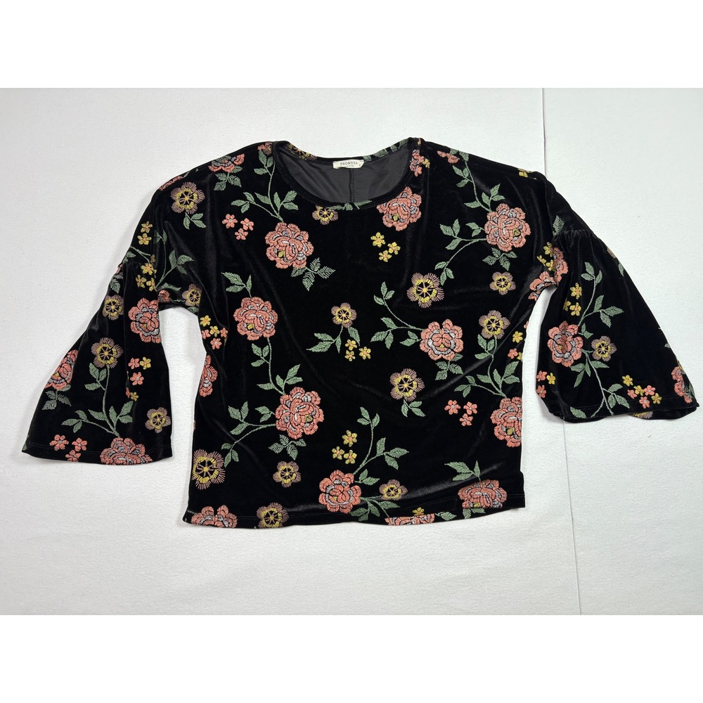 Promesa Black Velvet Floral Embroidered Bell Sleeve Blouse Top Medium DT1136